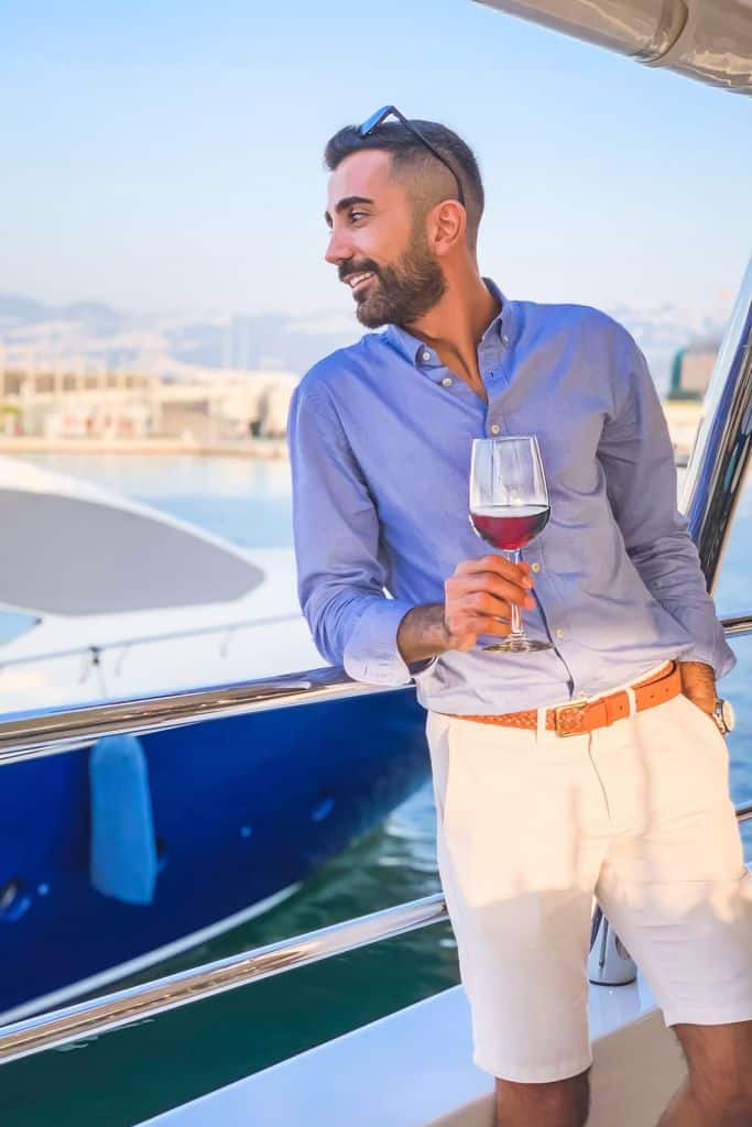 Gencel cave à vins Cannes | Livraison vins et champagnes yachts Côte d'Azur