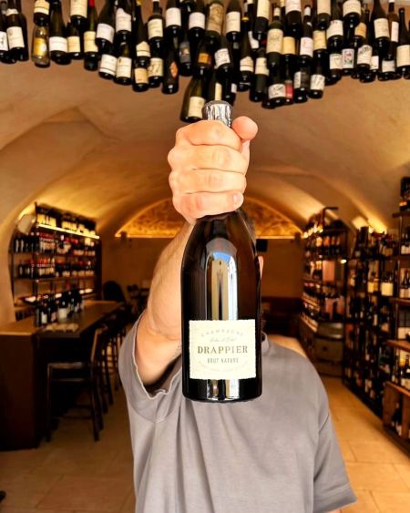 Champagne de vigneron ou grande maison : comment choisir la perle rare ? | Gencel : Cave et Bar à vin Cannes