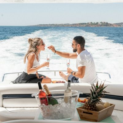 livraison vin yacht 3
